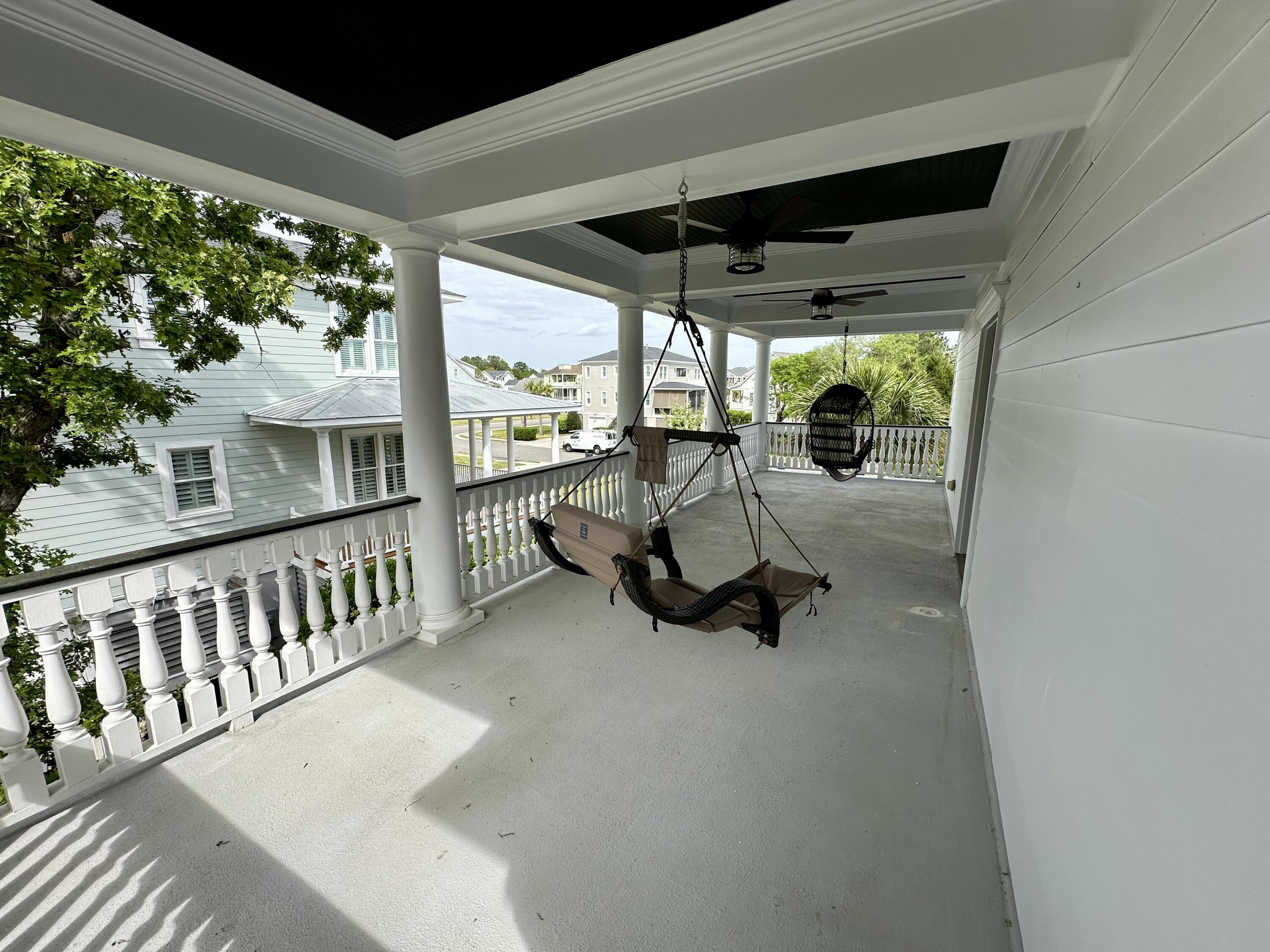 1072 Rivershore Road Charleston, SC 29492 - Photo 44 of 69 36 Upper Balcony