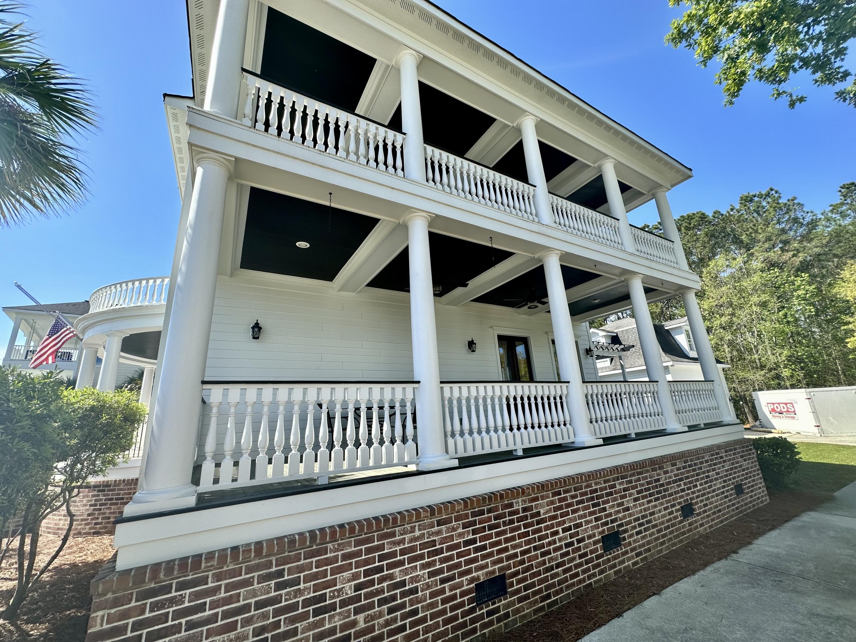 1072 Rivershore Road Charleston, SC 29492 - Photo 6 of 69 6 Ext Porches