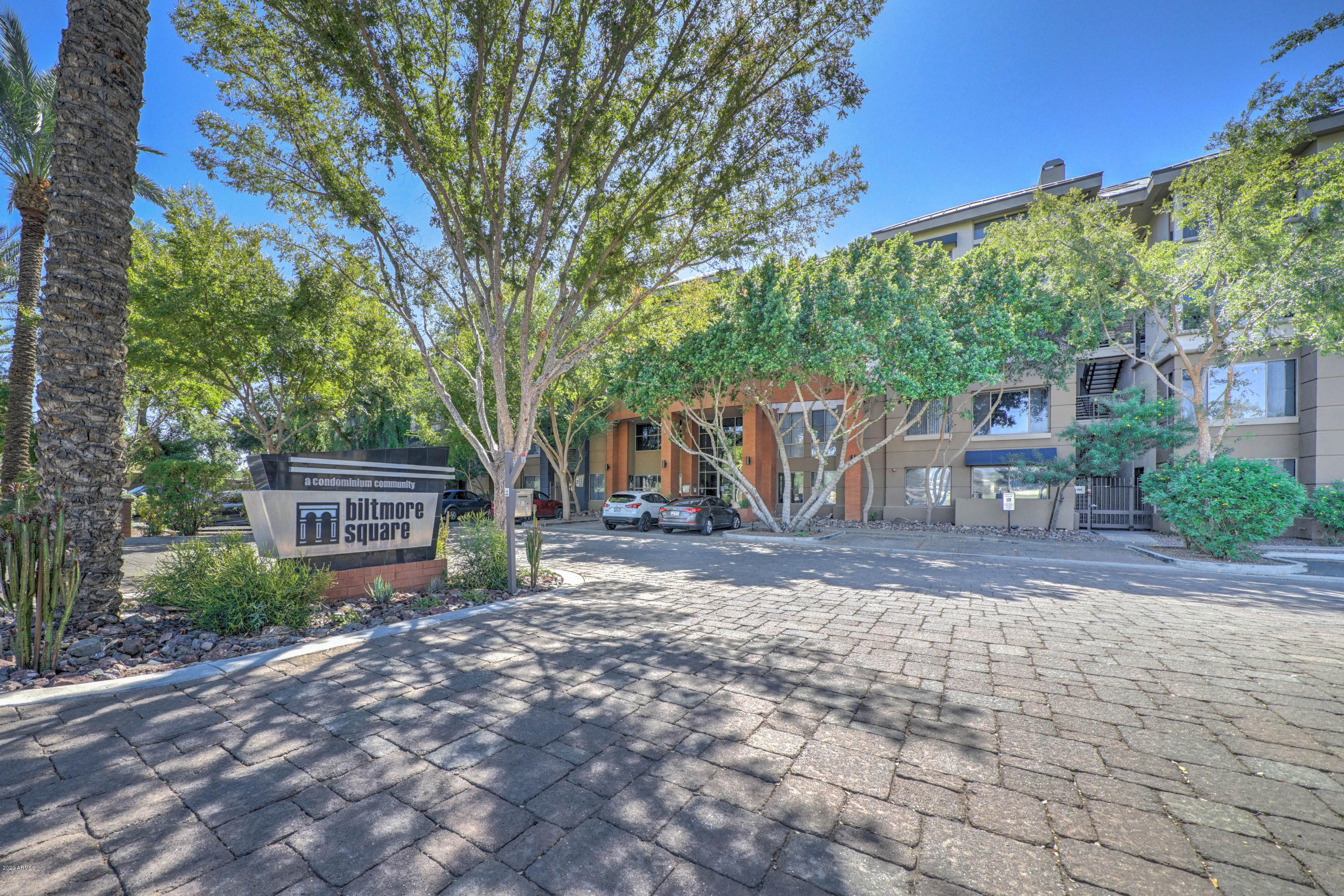 1701 East Colter Street, Unit 267 Phoenix, AZ 85016 - Photo 25 of 50 2 Front Entrance