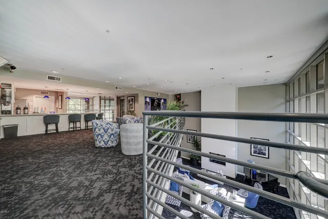 $2,500 | 1701 East Colter Street, Unit 267, Phoenix, AZ 85016