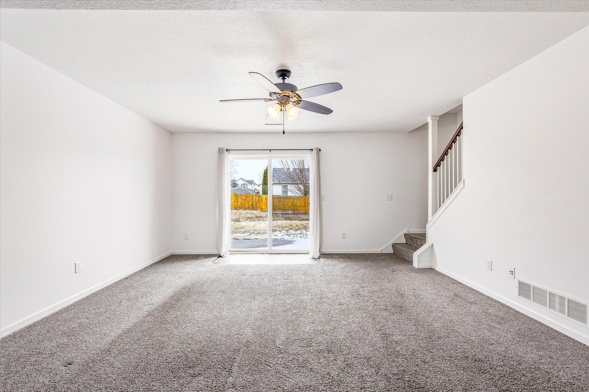 405 East Cheyenne Street Roberts, WI 54023 - Photo 14 of 36