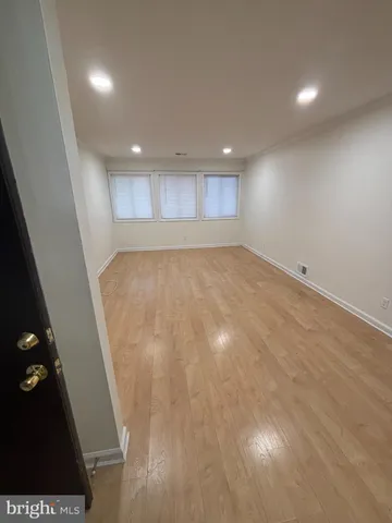 $2,300 | 22 D Avon Drive, Hightstown, NJ 08520