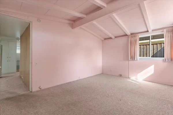 a view of walk in closet