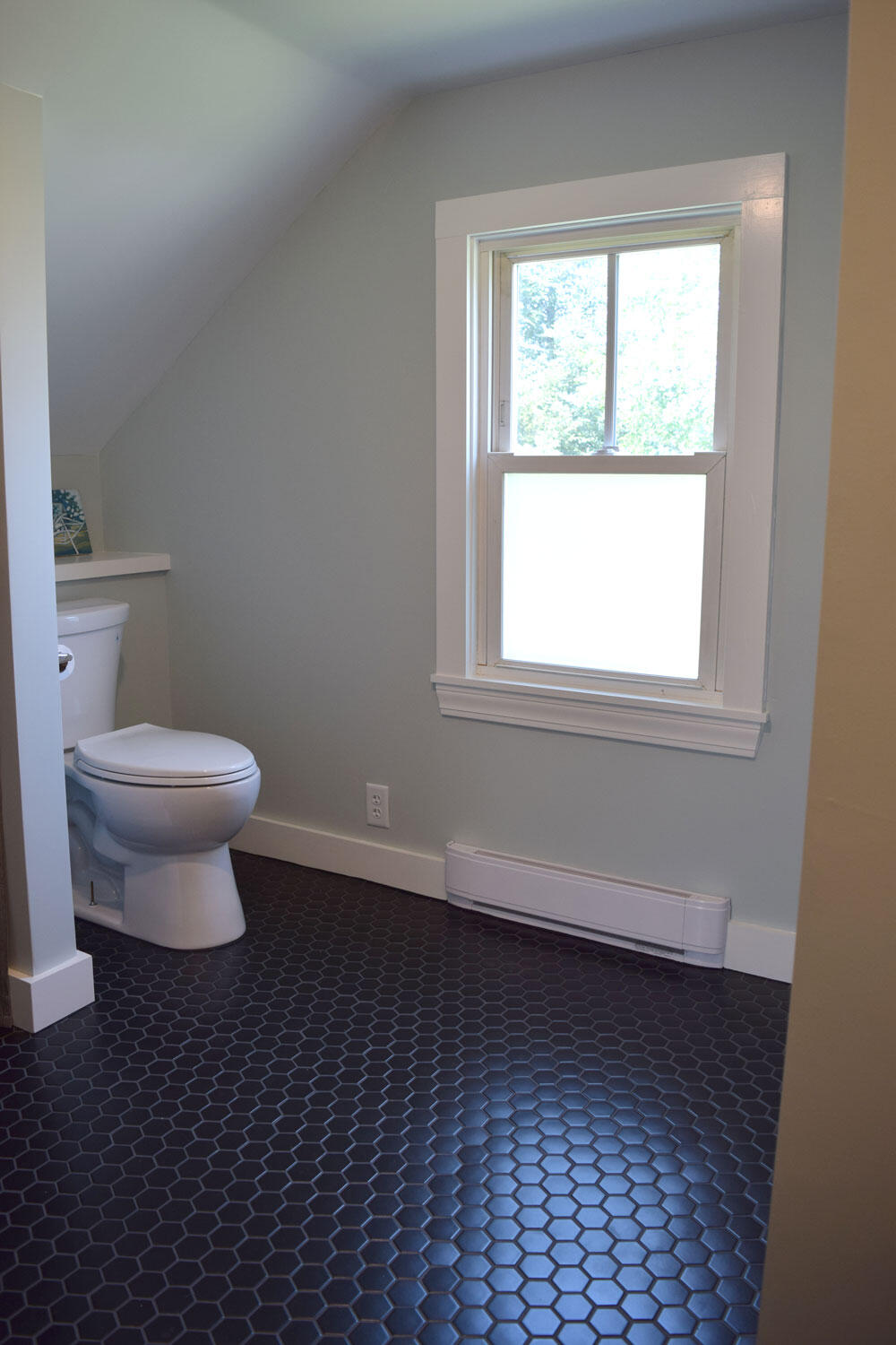 180 Main Street Cumberland Center, ME 04021 - Photo 44 of 55 uptoilet1