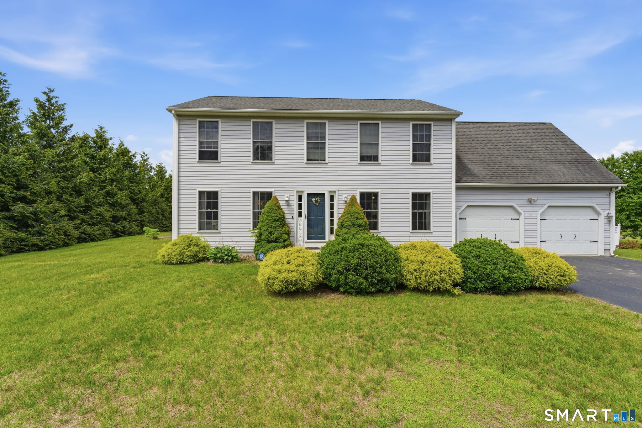37 Tuckie Road Windham, CT 06280 - Photo 2 of 40