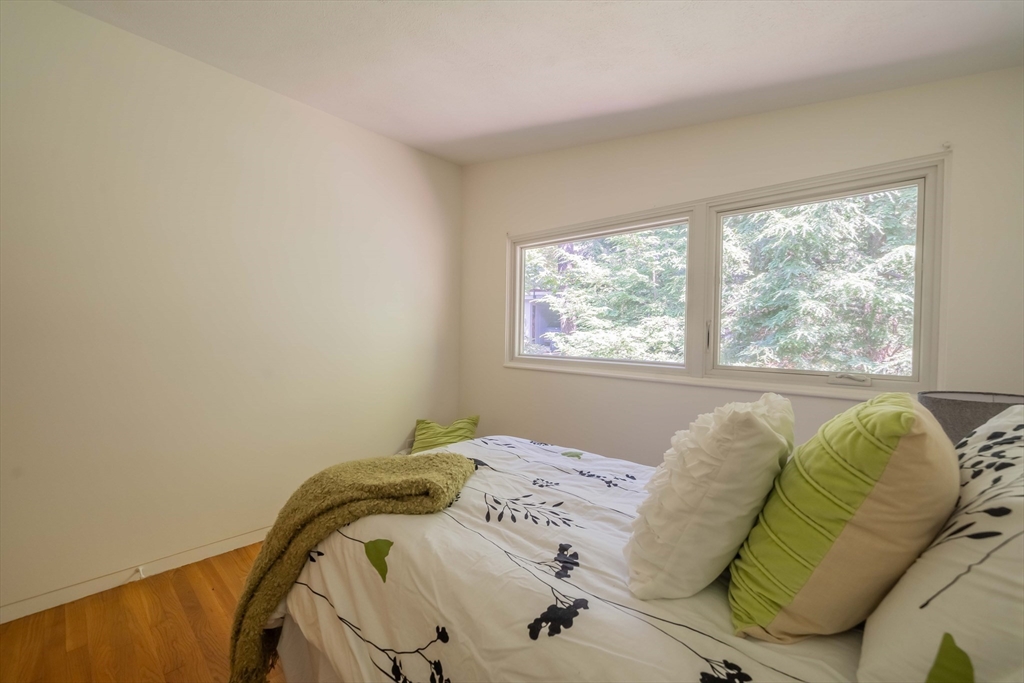 37 Peacock Farm Road Lexington, MA 02421 - Photo 28 of 42