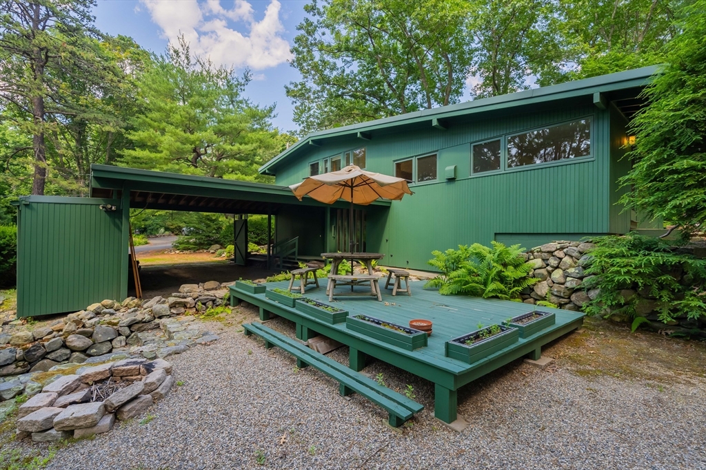 37 Peacock Farm Road Lexington, MA 02421 - Photo 38 of 42