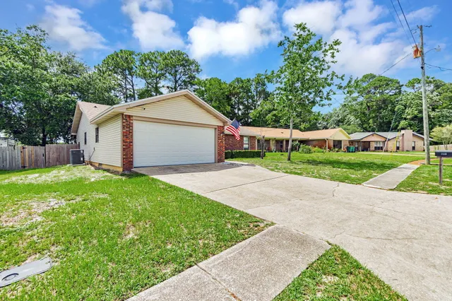 $345,000 | 225 Seville Circle, Mary Esther, FL 32569