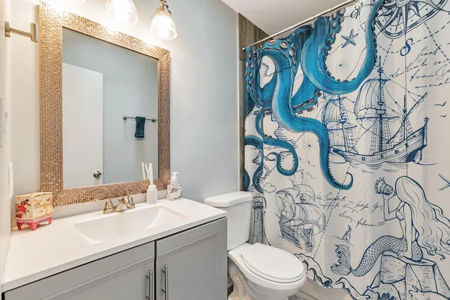 $345,000 | 225 Seville Circle, Mary Esther, FL 32569