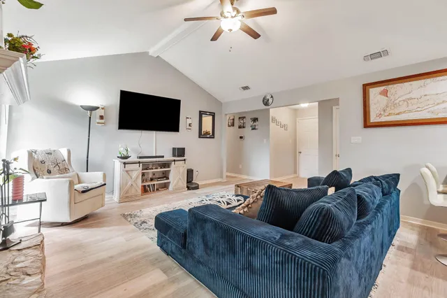 $345,000 | 225 Seville Circle, Mary Esther, FL 32569