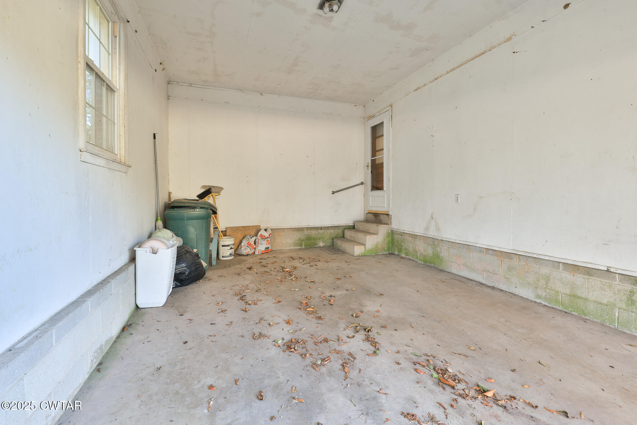 4030 Shades Bridge Road Greenfield, TN 38230 - Photo 14 of 27 a view of a storage & utility room