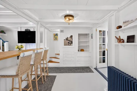 $1,075,000 | 21 Butler Avenue, Oak Bluffs, MA 02557