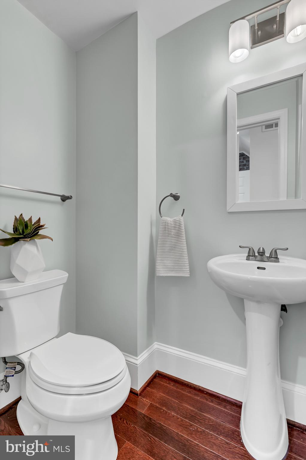 1314 Emerald Street Northeast Washington, DC 20002 - Photo 48 of 65 Hallway Bath