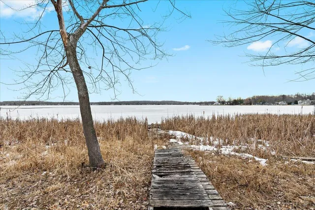 $1,000,000 | Northdale Drive, Brighton, MI 48116