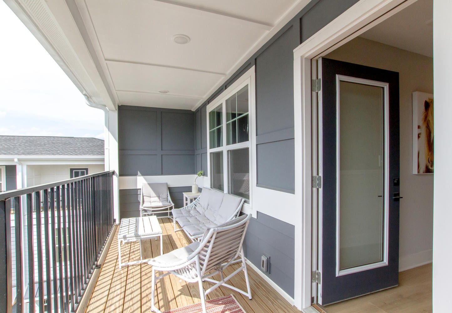 105 Duke Street, Unit 7 Nashville, TN 37207 - Photo 25 of 26 a patio with table and chairs