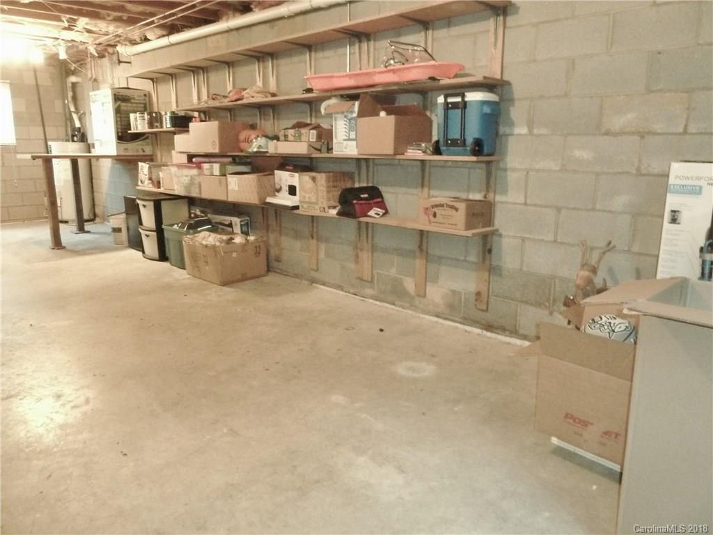 88 Falling Spring Road, Unit 22 Clyde, NC 28721 - Photo 24 of 32