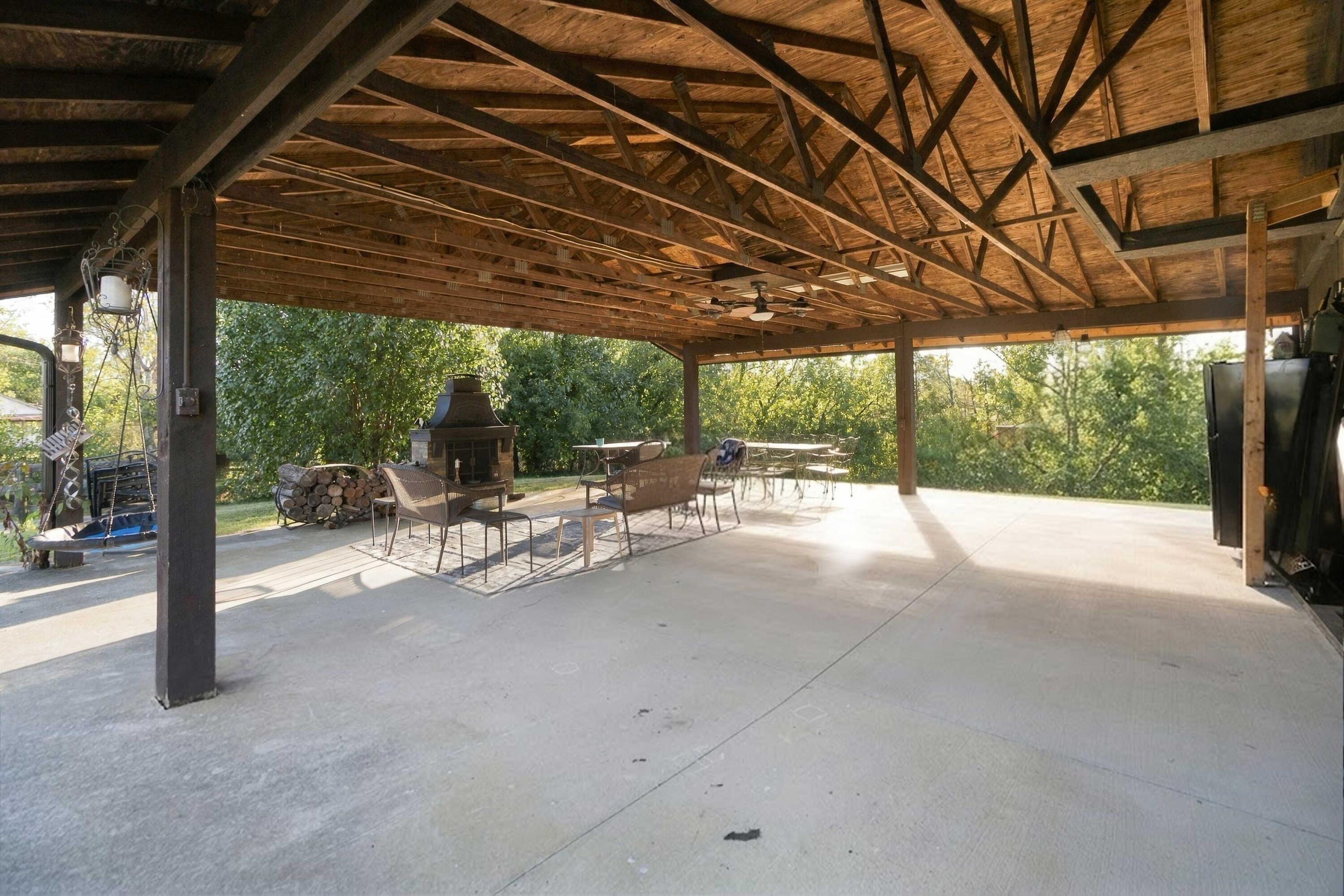2550 Kiddville Road Winchester, KY 40391 - Photo 7 of 33 IMG_4626