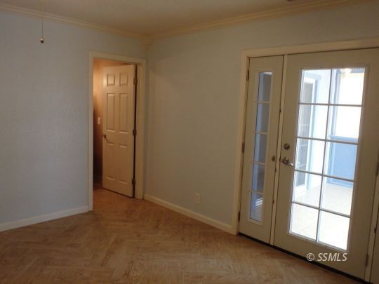 412 North Mono Street Ridgecrest, CA 93555 - Photo 39 of 50 an empty room with windows and closet