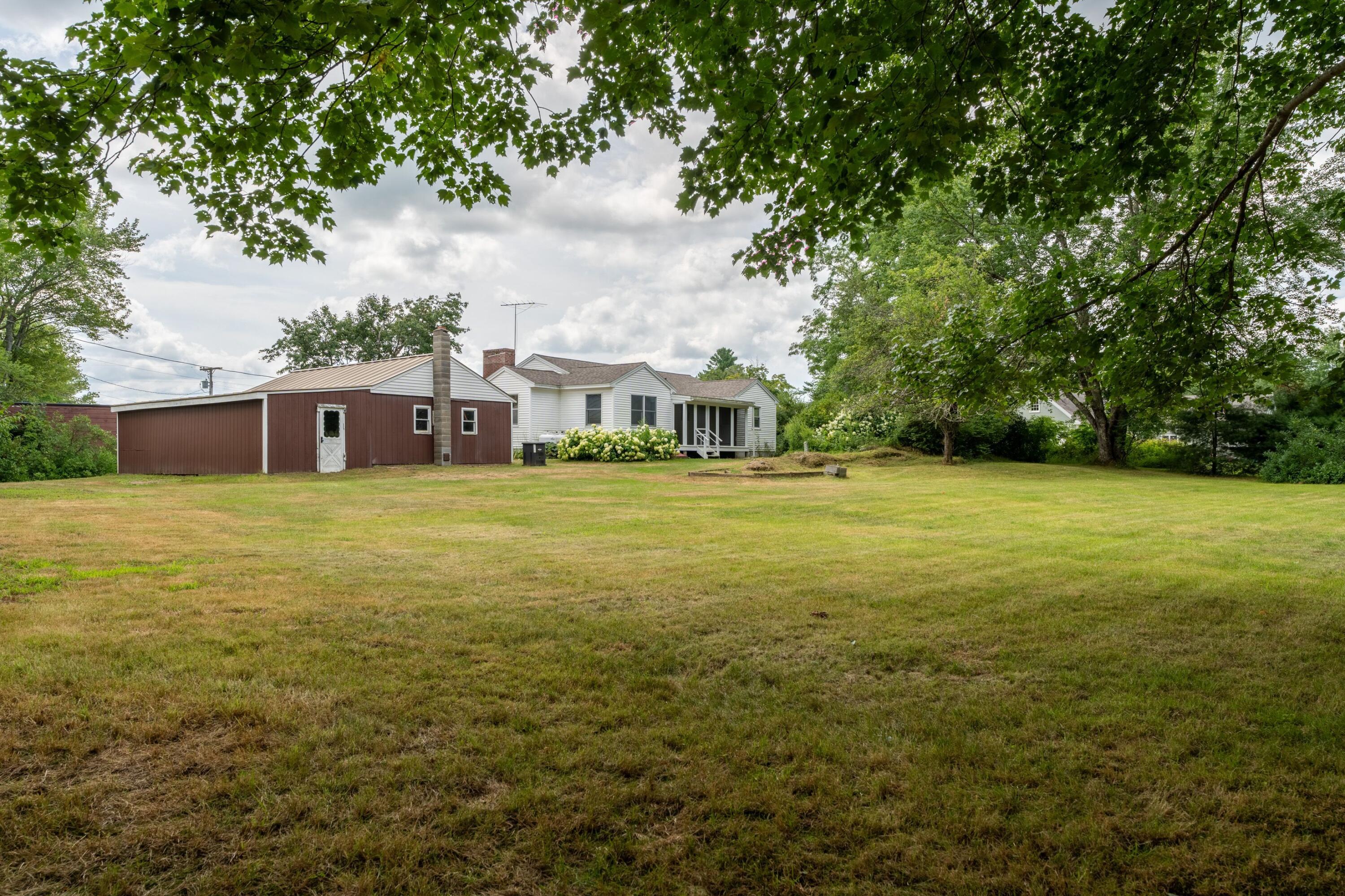 458 Foreside Road Topsham, ME 04086 - Photo 23 of 25 458 Foreside back side angle 1