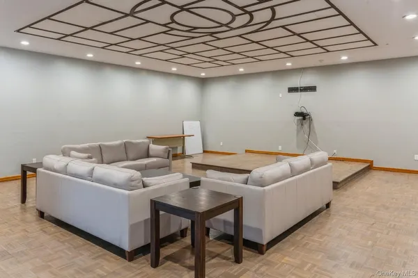 $229,990 | 1 Aspen Court, Unit 1, Coram, NY 11727