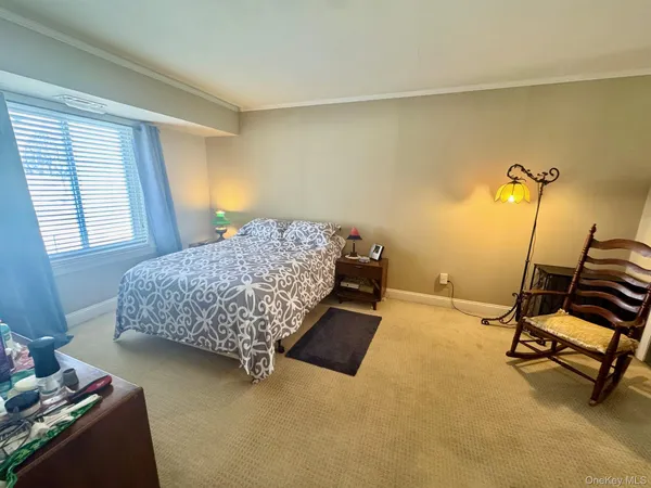 $229,990 | 1 Aspen Court, Unit 1, Coram, NY 11727