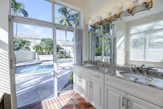 821 Lands End Road Lantana, FL 33462 - Photo 5 of 22 821 Lands End MLS Resize-6