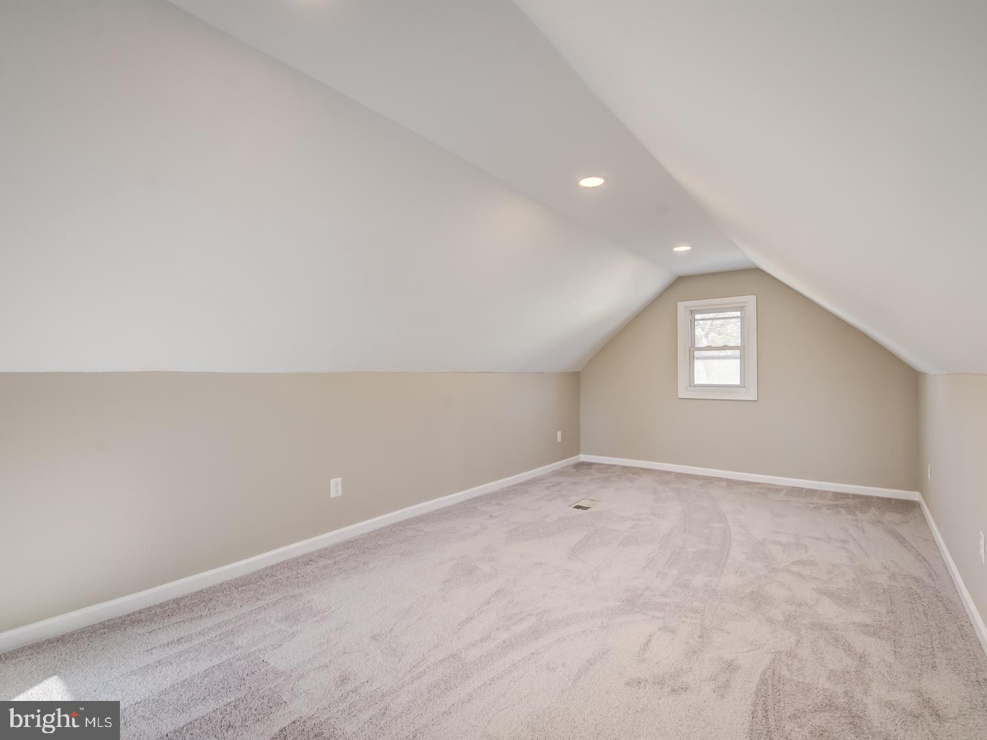 9007 Oriley Drive Clinton, MD 20735 - Photo 61 of 65 Finished area above Garage