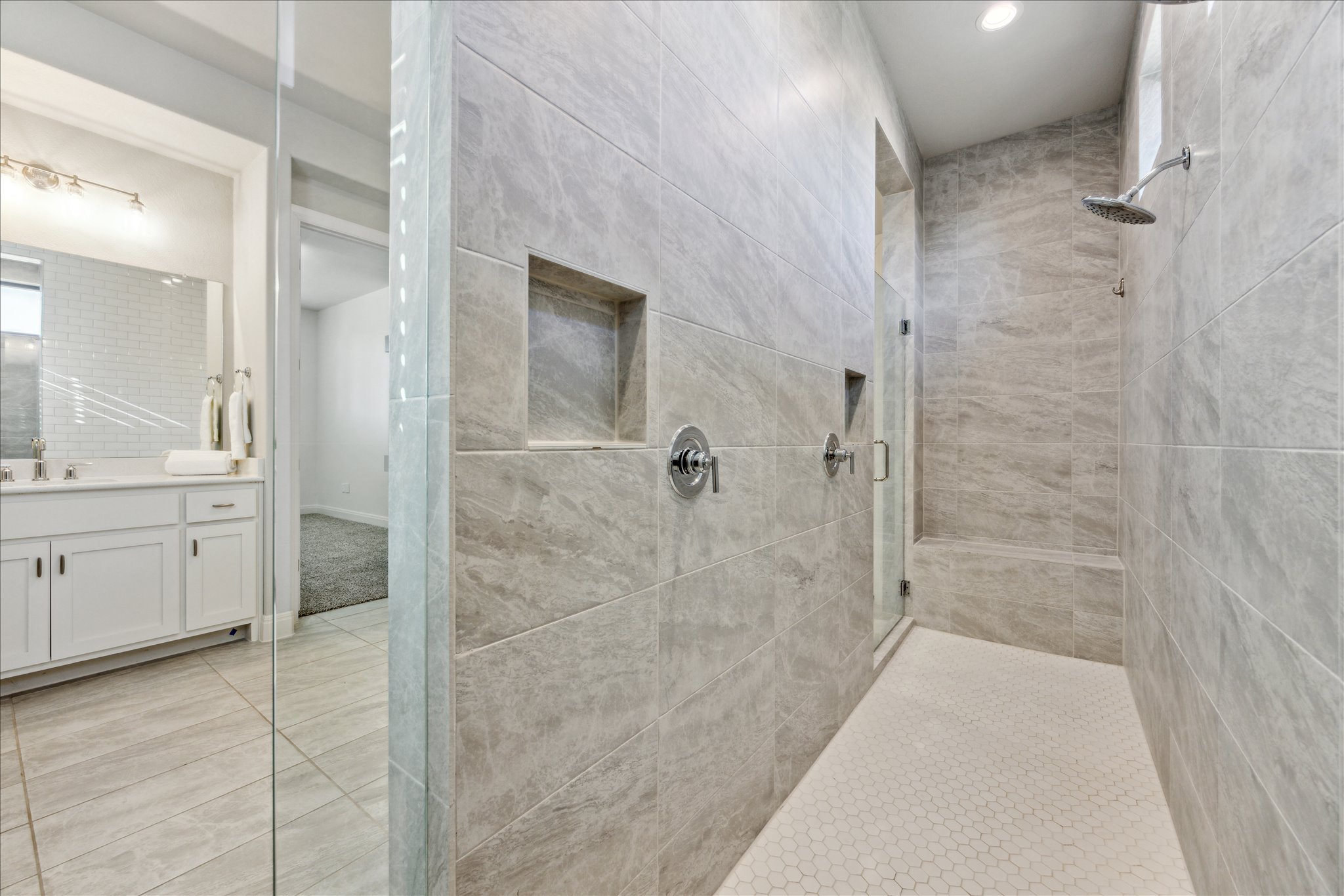 298 Premier Park Loop Dripping Springs, TX 78620 - Photo 19 of 39