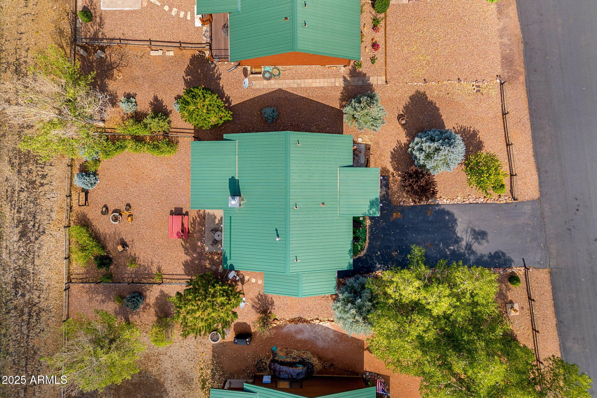 2344 Buffalo Loop Overgaard, AZ 85933 - Photo 27 of 30