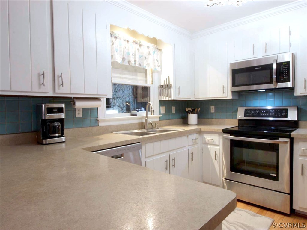 2503 Tanglebrook Road Midlothian, VA 23112 - Photo 3 of 19