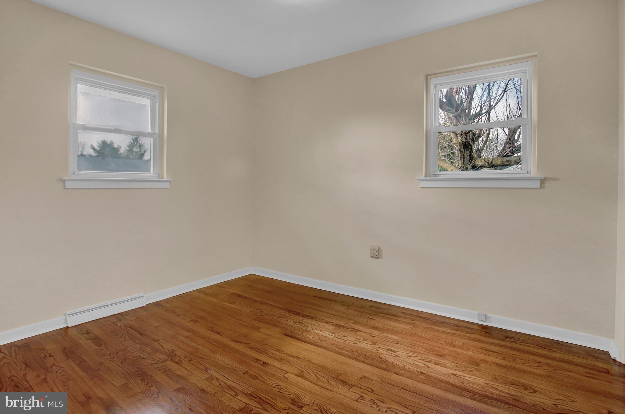 110 Wayne Drive Harrisburg, PA 17112 - Photo 5 of 11