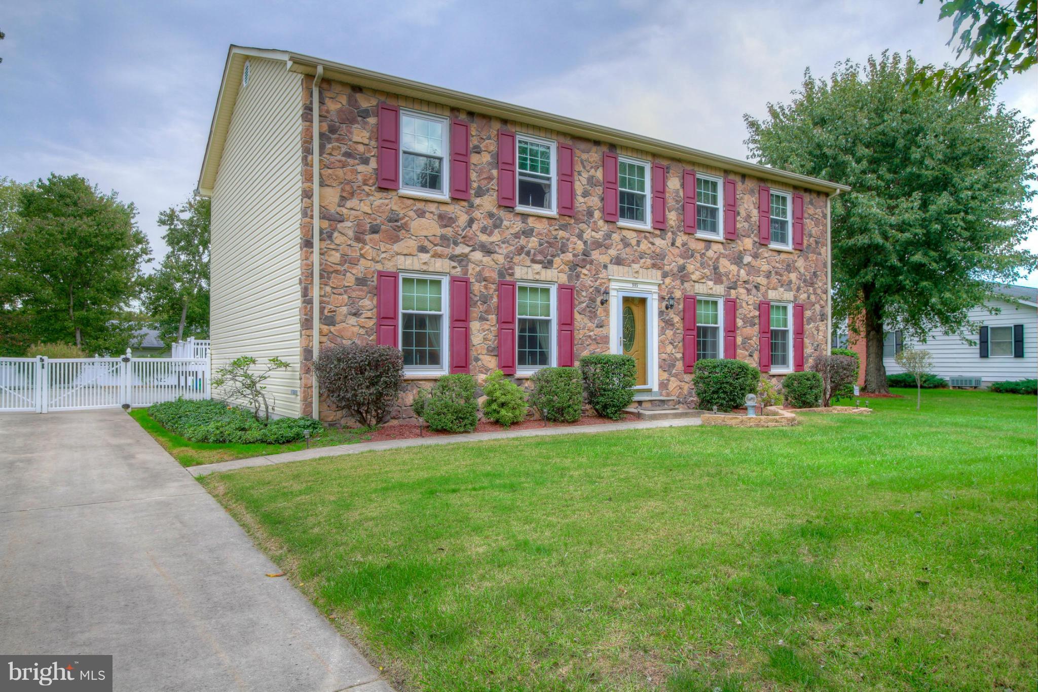 905 Wampler Road Baltimore, MD 21220 - Photo 2 of 30 Sits Back from Wampler Road