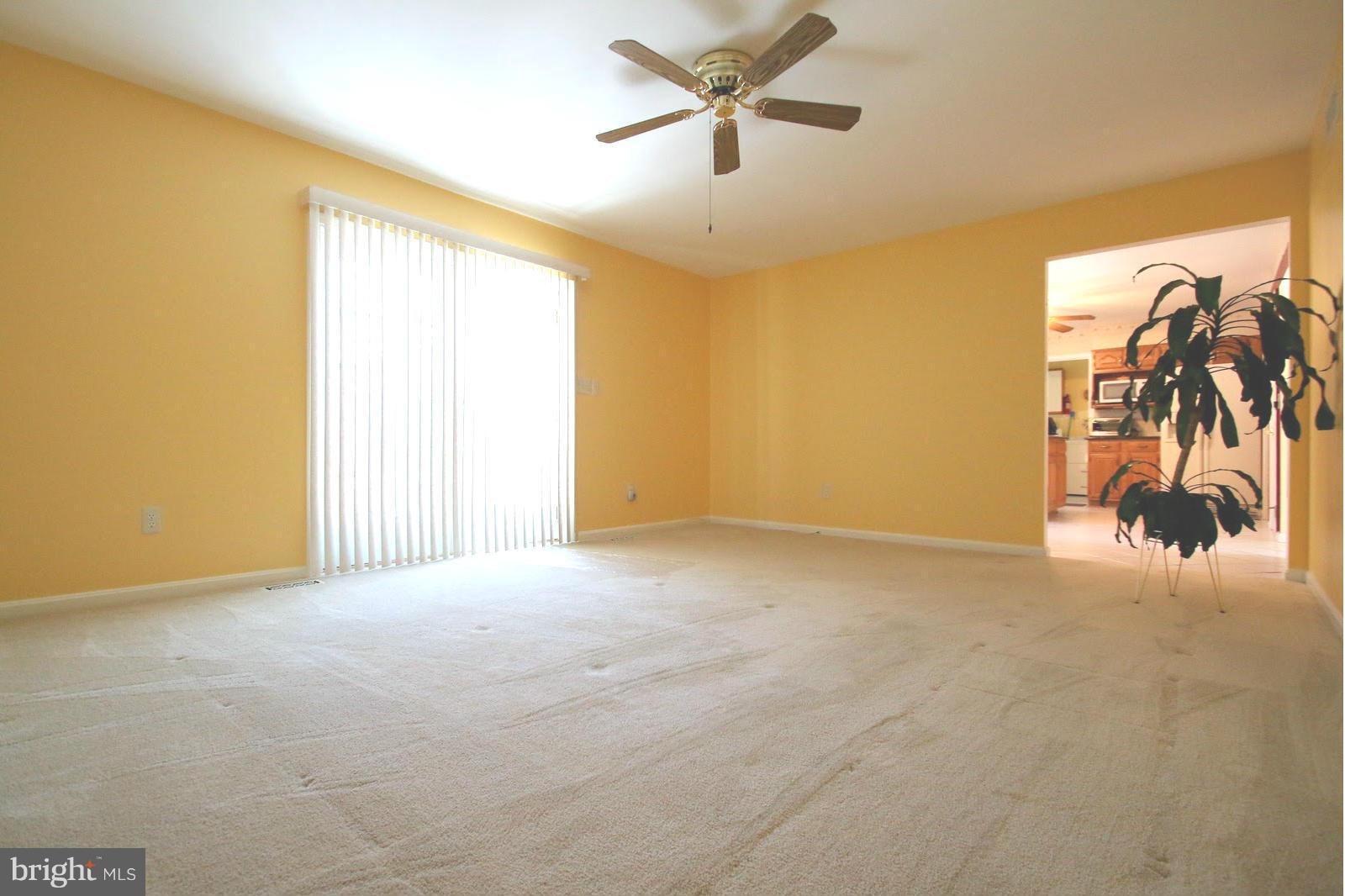 905 Wampler Road Baltimore, MD 21220 - Photo 15 of 30 Family Room w/ Entry to Backyard!