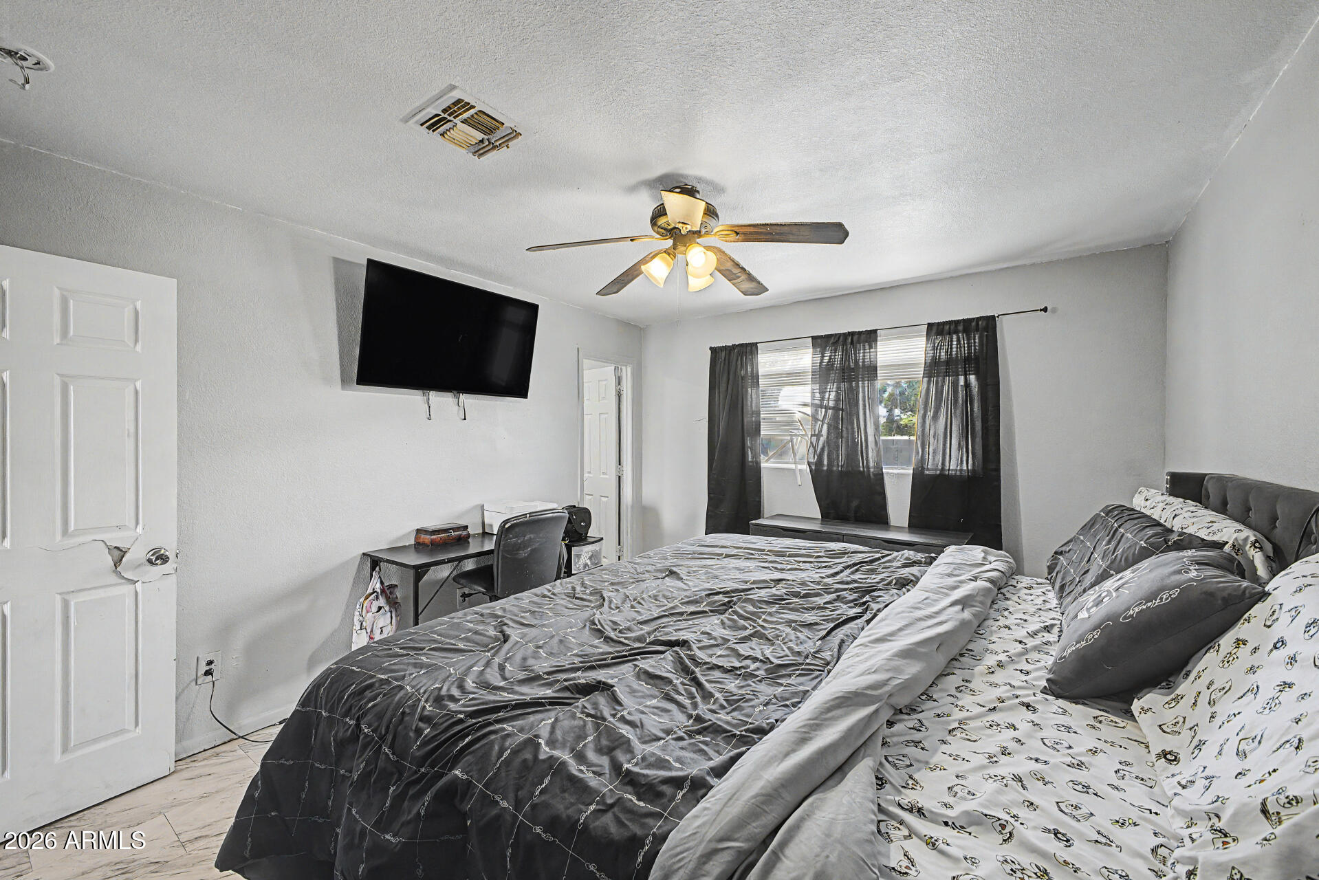 4727 West Osborn Road Phoenix, AZ 85031 - Photo 17 of 34 15-Osborn