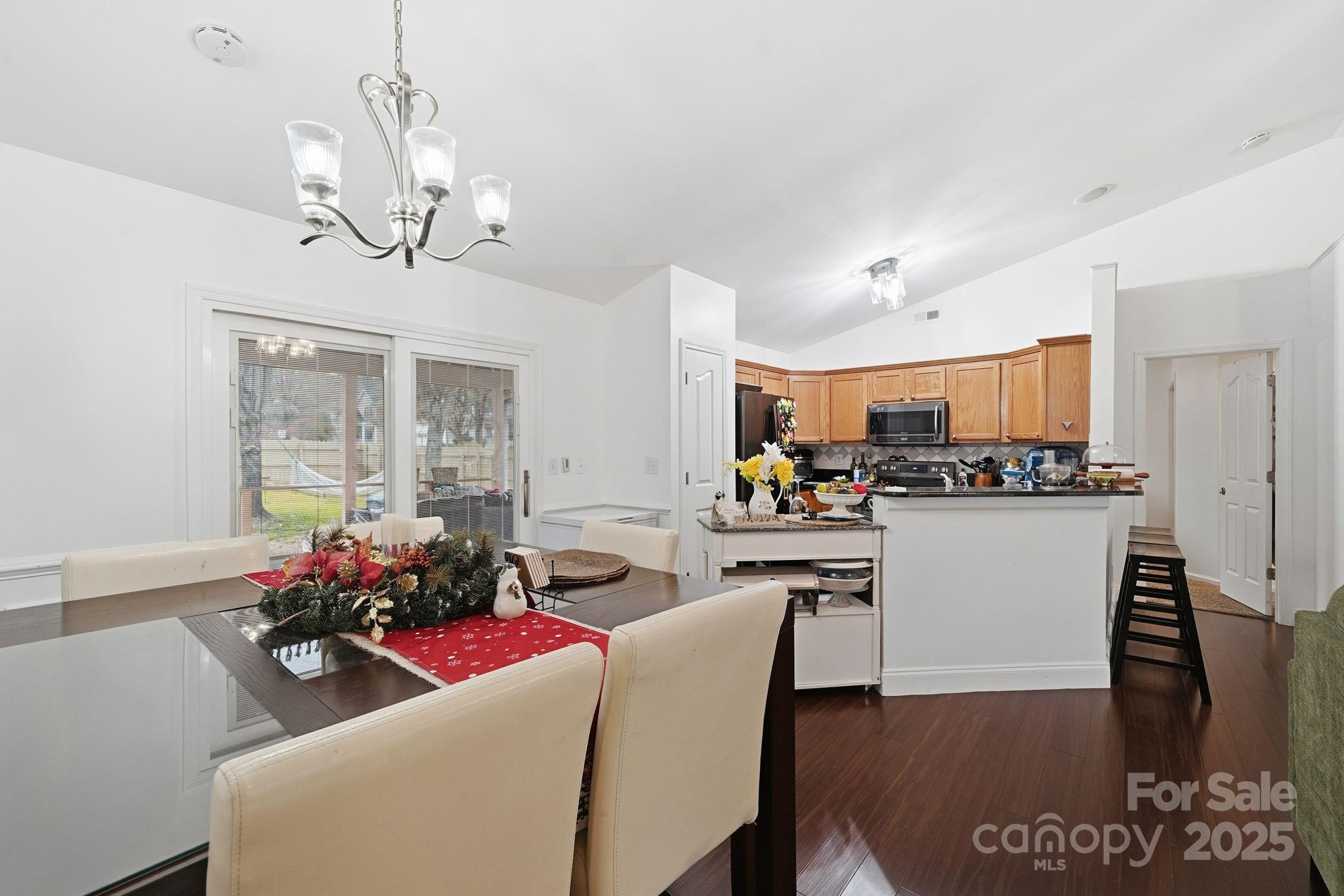 13512 Michael Lynn Road Charlotte, NC 28278 - Photo 4 of 36