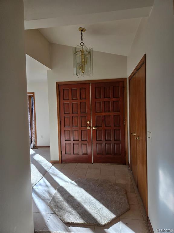 23229 Rochelle Street Macomb, MI 48042 - Photo 24 of 39 Gallery Image 24