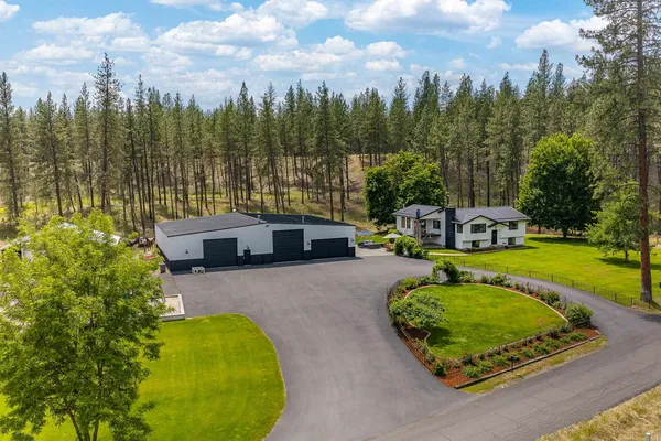 $1,275,000 | 9427 Riverside Park, Nine Mile Falls, WA 99026