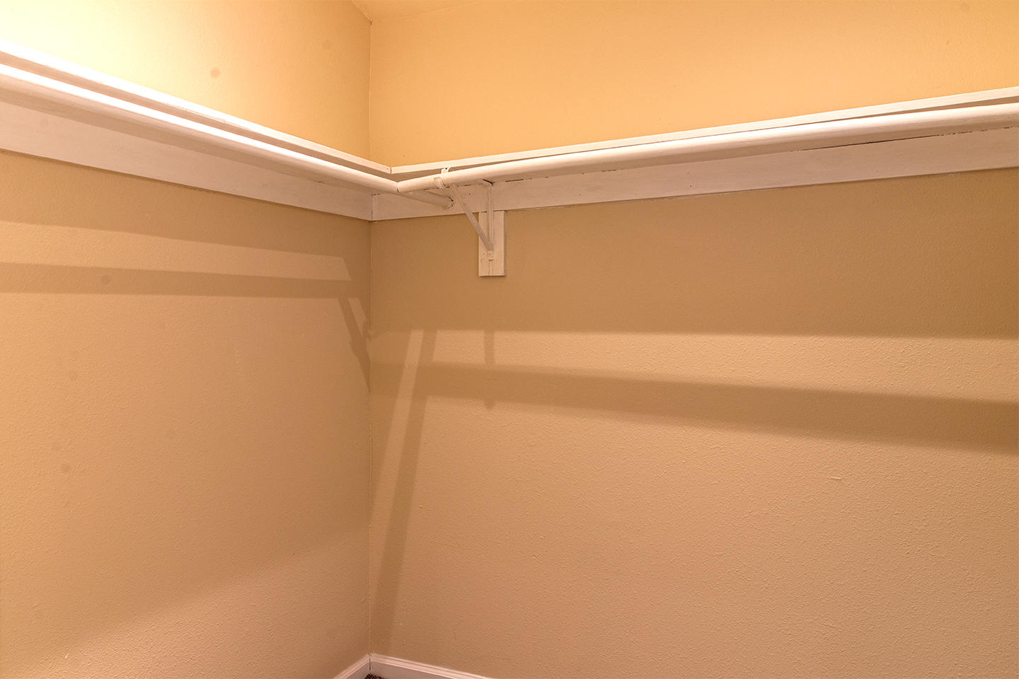53475 Tollgate Road Idyllwild, CA 92549 - Photo 39 of 46 a close up view of shower
