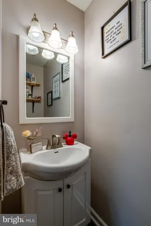 $319,900 | 6 Windwood Place, Lititz, PA 17543