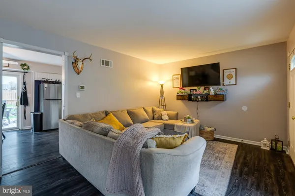 $319,900 | 6 Windwood Place, Lititz, PA 17543