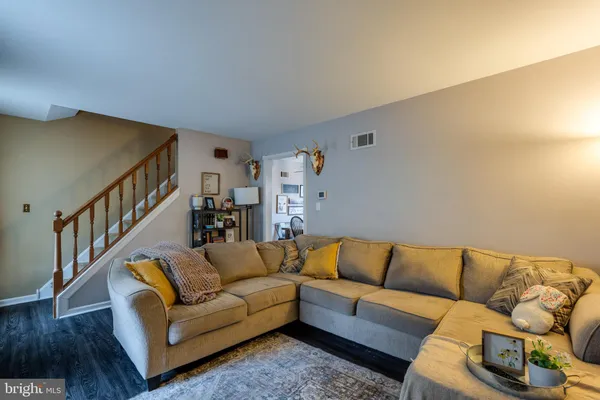 $319,900 | 6 Windwood Place, Lititz, PA 17543