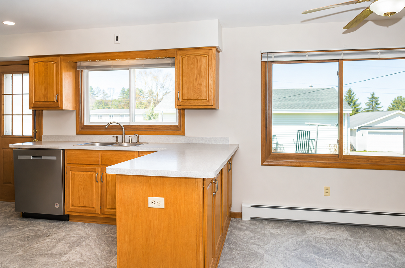320 Michigan Avenue West Gilbert, MN 55741 - Photo 4 of 32