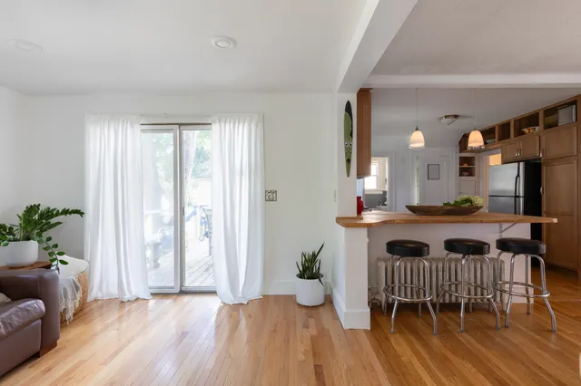 $699,999 | 115 Caroline Street, Burlington, VT 05401