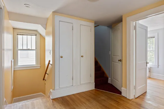 $699,999 | 115 Caroline Street, Burlington, VT 05401