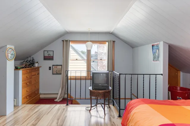 $699,999 | 115 Caroline Street, Burlington, VT 05401