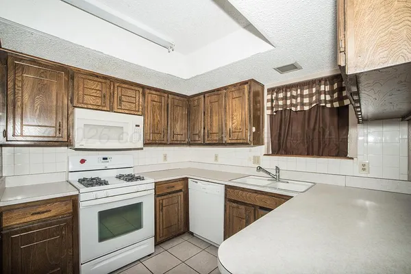 $160,000 | 6712 Northeast 20th Avenue, Amarillo, TX 79107