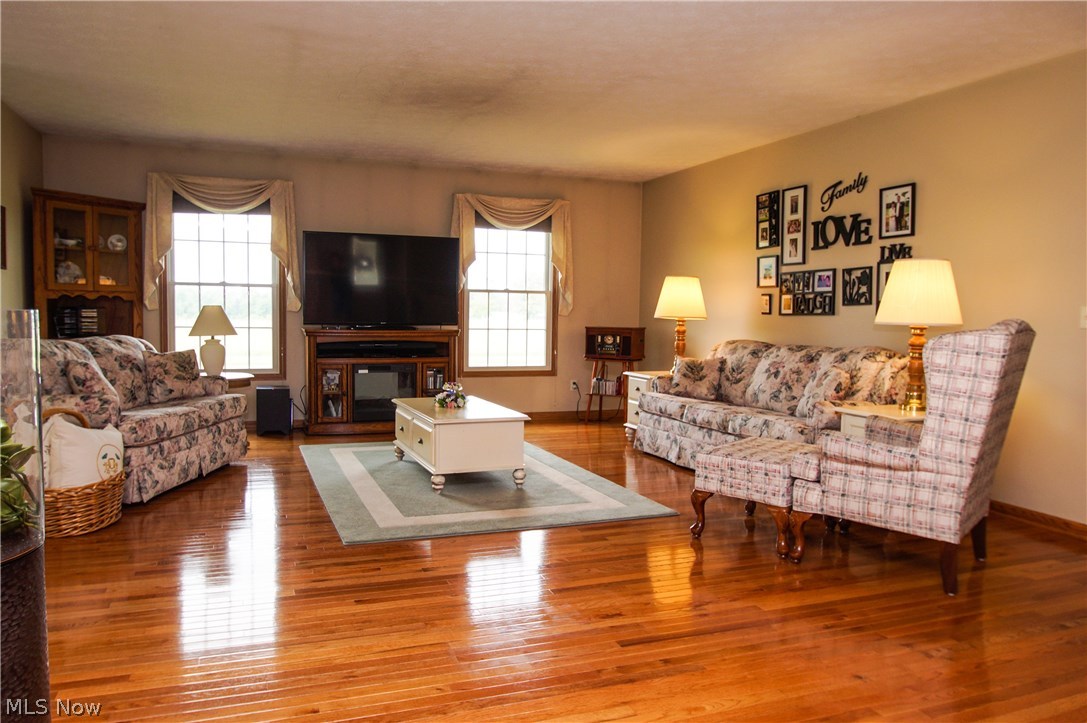 8525 Branch Road Litchfield, OH 44253 - Photo 11 of 35 Gallery Image 11