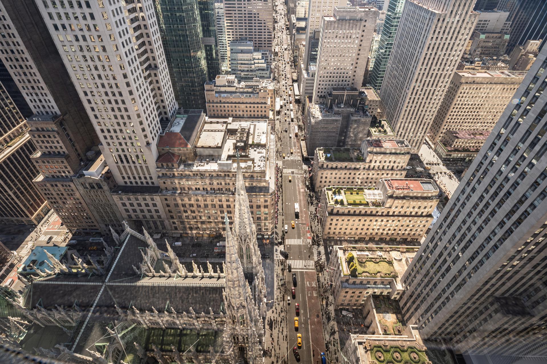 641 5th Avenue, Unit 42H Manhattan, NY 10022 - Photo 4 of 16