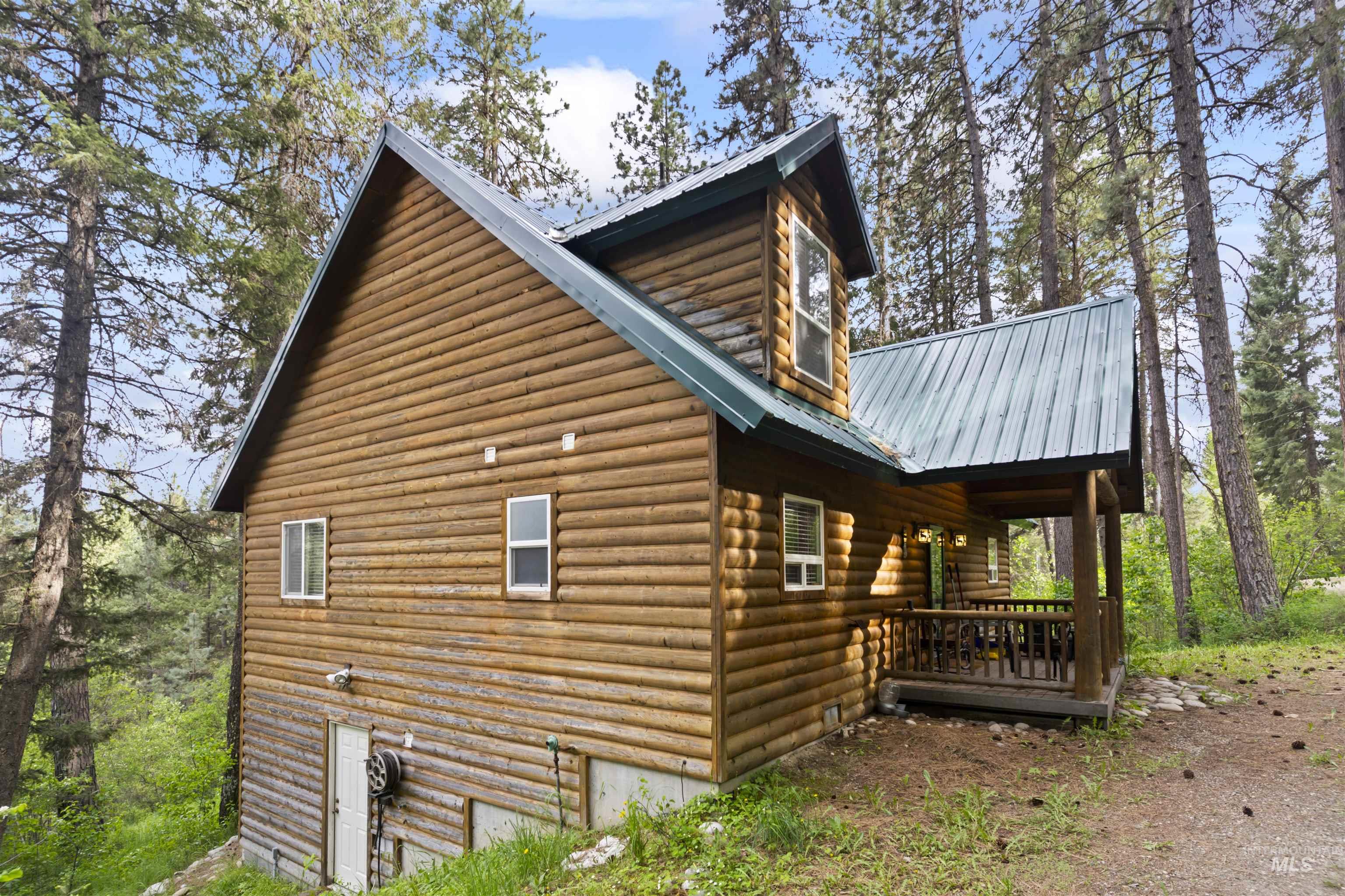 9 Deer Valley Road Garden Valley, ID 83622 - Photo 4 of 22