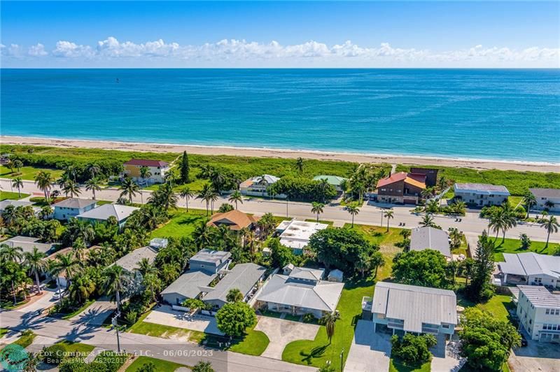 1128 Hernando Street Fort Pierce, FL 34949 - Photo 40 of 46 a view of a city